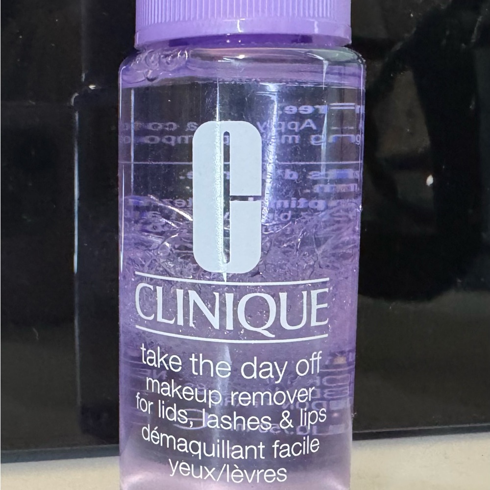 Clinique Purple Makeup Remover Skincare